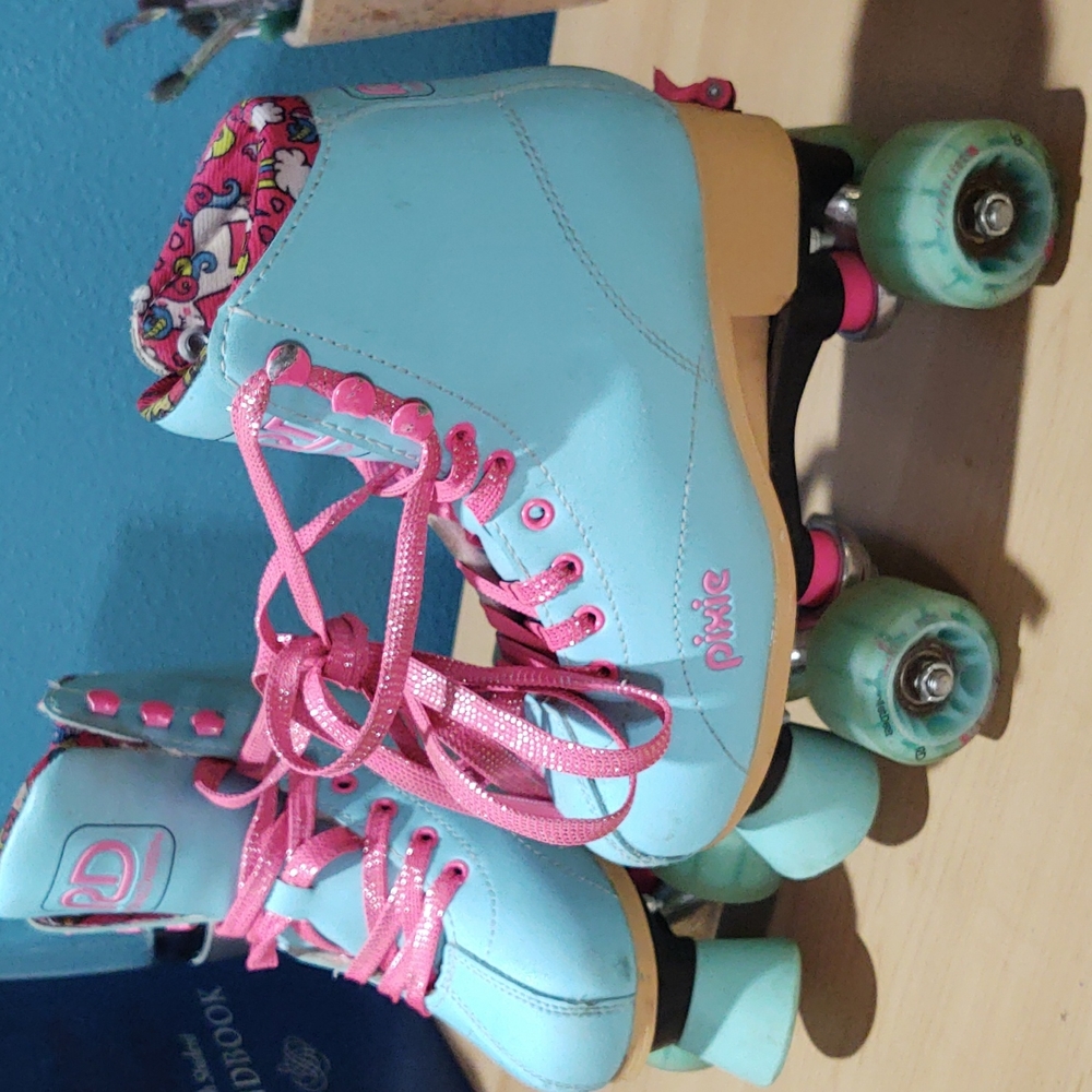 Girls Skates